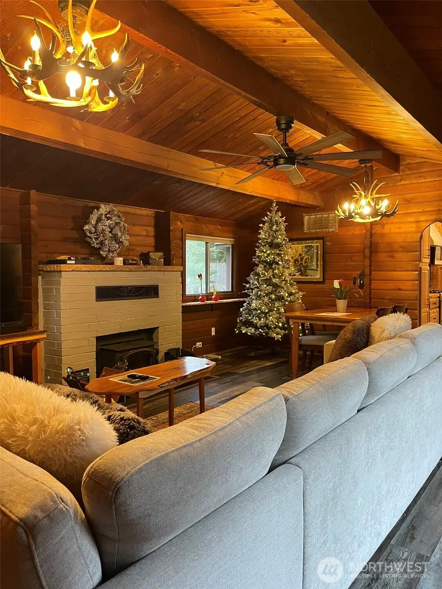 9361 Misery Point Road Nw, Seabeck, WA 98380 - Image #3