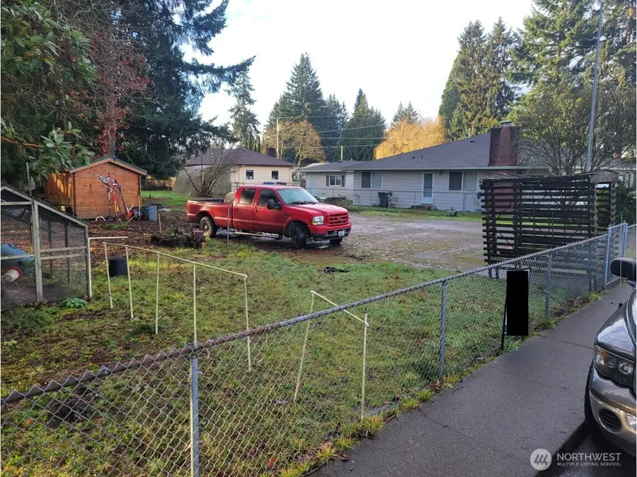 315 Dennis Street Sw, Tumwater, WA 98501 - Image #2