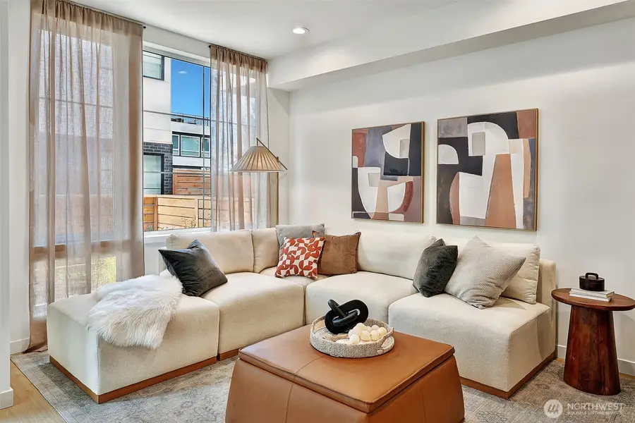 1301 31st Avenue S, Seattle, WA 98144 - Image #2