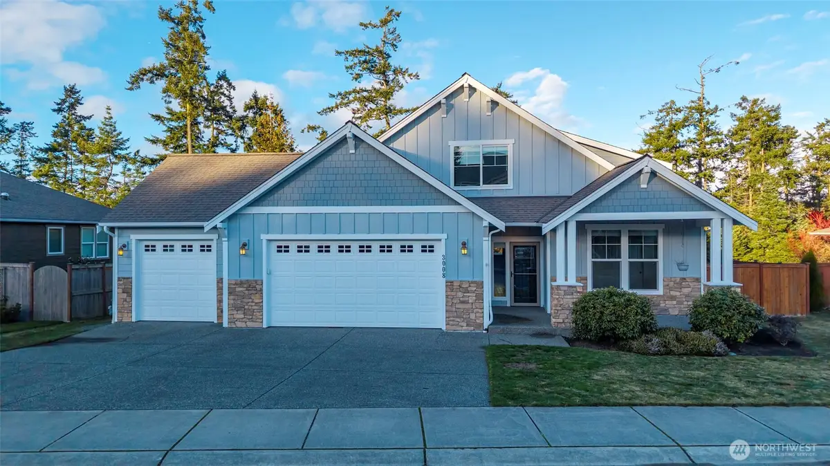 3008 SW Fairway Point Drive, Oak Harbor, WA 98277 - Image #1