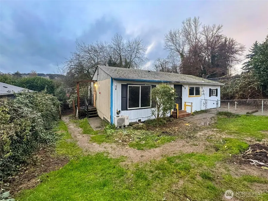 8915 10th Avenue S, Seattle, WA 98108 - Image #3