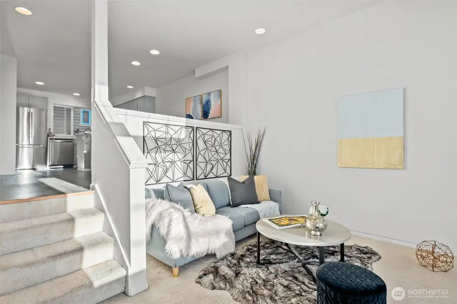 11211 Greenwood Avenue N #C, Seattle, WA 98133 - Image #3