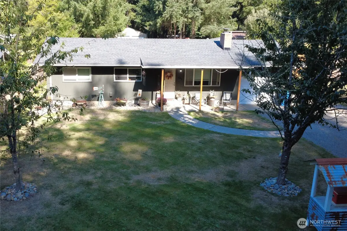 132 Coyote Lane, Castle Rock, WA 98611 - Image #1