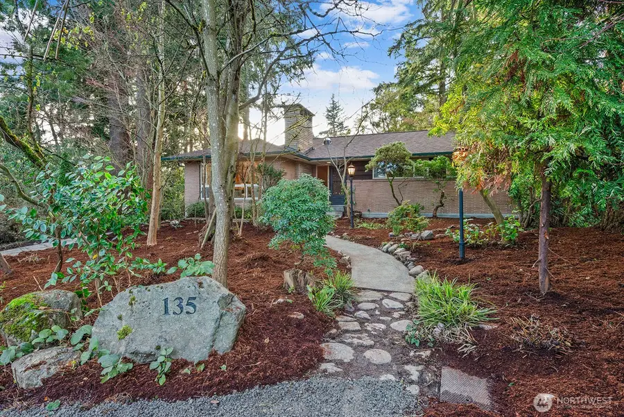 135 NE 135th Street, Seattle, WA 98125 - Image #2