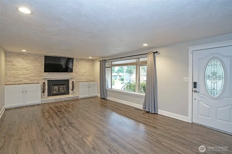 10111 Cedrona Street Sw, Lakewood, WA 98498 - Image #3