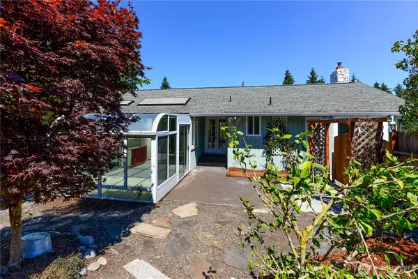 179 Hurricane Ridge Drive, Sequim, WA 98382