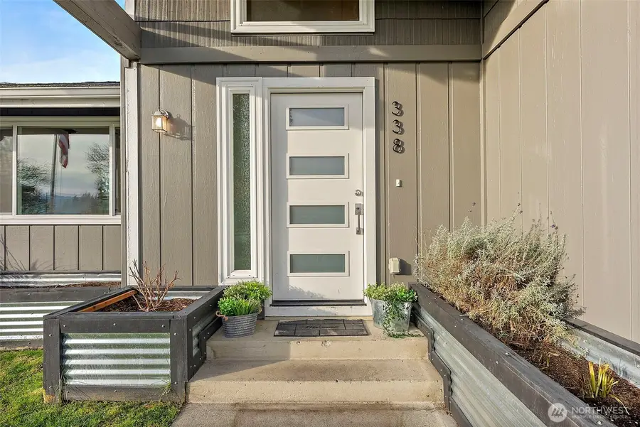 338 Charwila Lane, Enumclaw, WA 98022 - Image #2