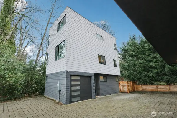 9302 Sturtevant Avenue S, Seattle, WA 98118