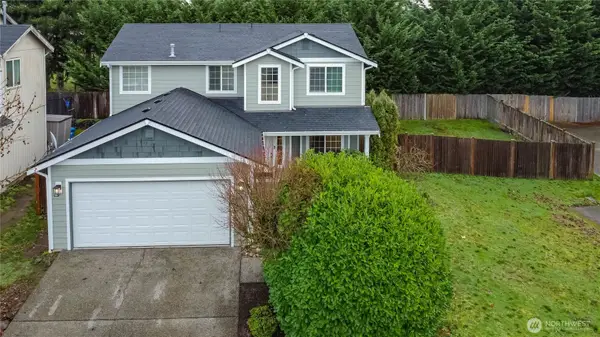 18327 39th Avenue Ct E, Tacoma, WA 98446