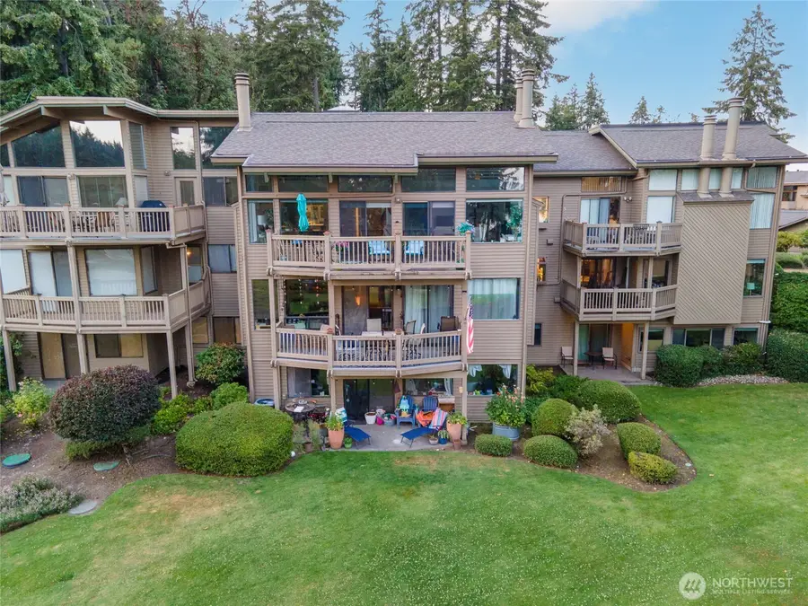 2023 Narrows View Circle Nw #B213, Gig Harbor, WA 98335 - Image #3