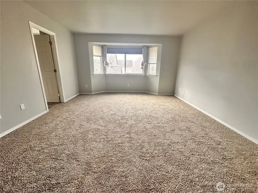 6451 Steamer Dr Se, Lacey, WA 98513 - Image #2