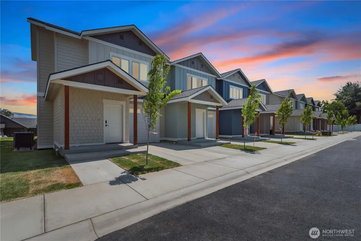 1030 Finch Lane #A1, Wenatchee, WA 98801 - Image #1