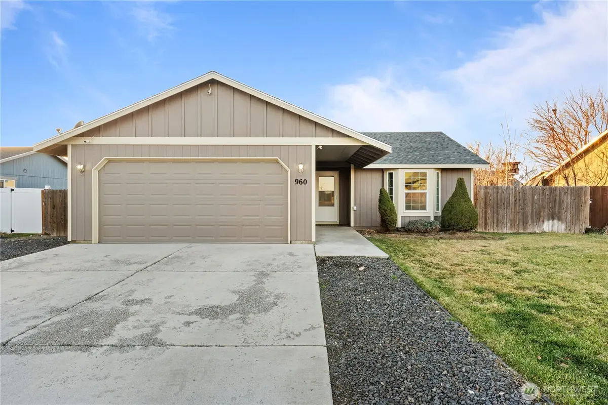 960 S 11th Avenue, Othello, WA 99344 - Image #1
