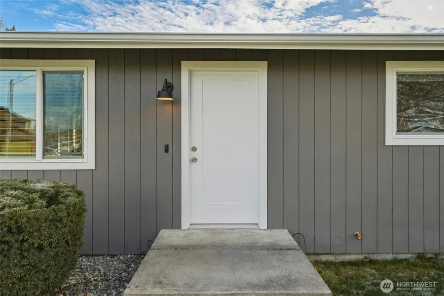1266 SE Independence Drive, College Place, WA 99324 - Image #3