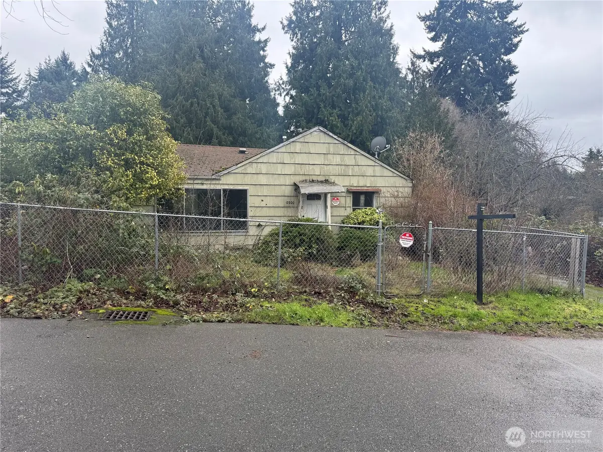 12200 2nd Avenue S, Seattle, WA 98168 - Image #1