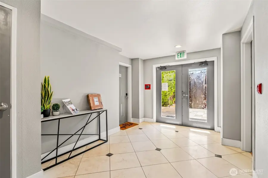 6960 California Avenue Sw #A106, Seattle, WA 98126 - #3