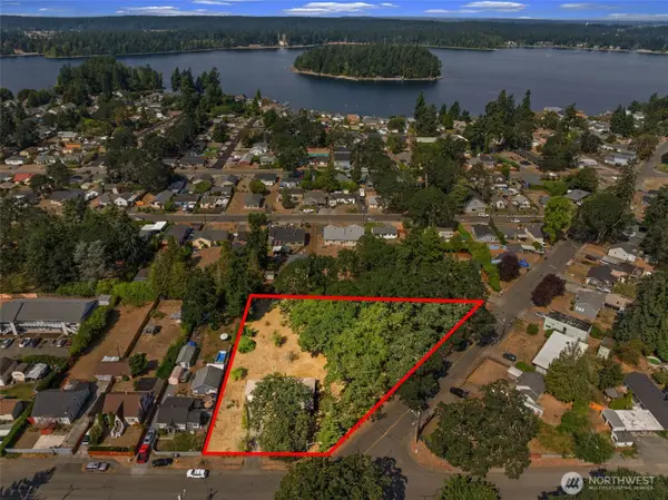 15202 Washington Avenue Sw, Lakewood, WA 98498