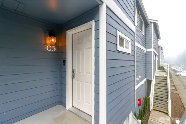 3939 10th Street Se #G3, Puyallup, WA 98374