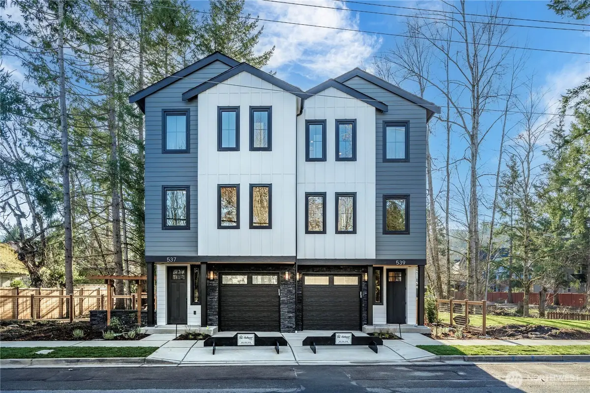 537 NW Juniper Street, Issaquah, WA 98027 - #1