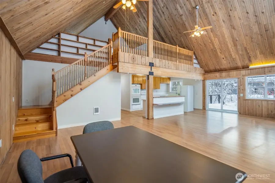 201 Pine Glen Drive, Easton, WA 98925 - Image #2