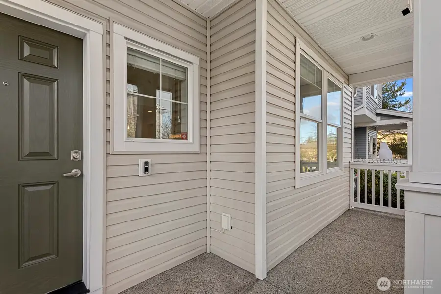 6503 29th Avenue Sw, Seattle, WA 98126 - Image #2