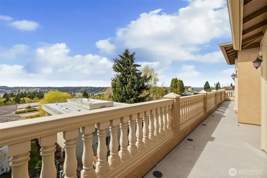 7613 N 10th Street, Tacoma, WA 98406 - #2