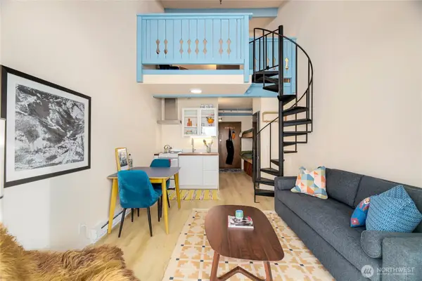 74 Erste Street #2106, Snoqualmie Pass, WA 98068