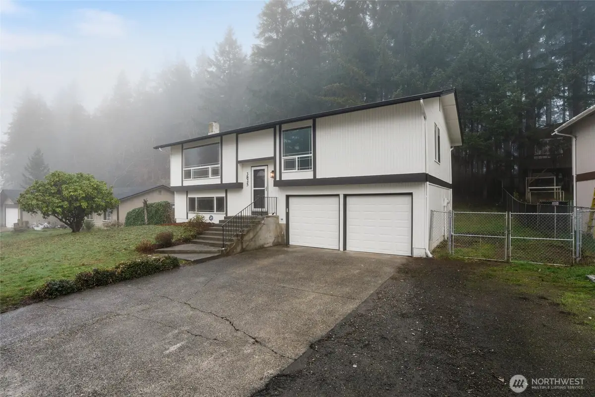 3825 Celeste Court Se, Port Orchard, WA 98366 - Image #1