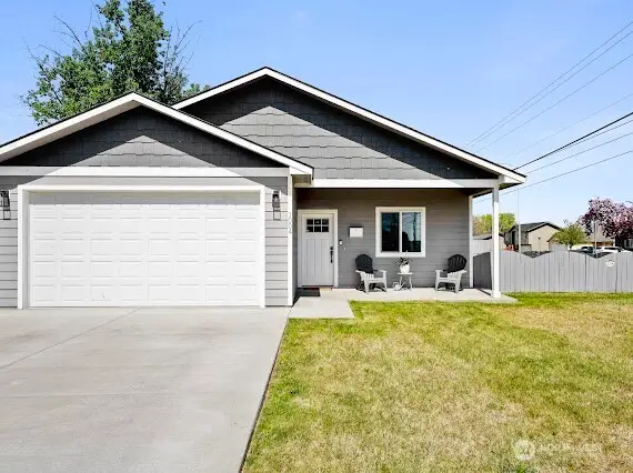 1004 W Virginia Street, Moses Lake, WA 98837 - Image #1