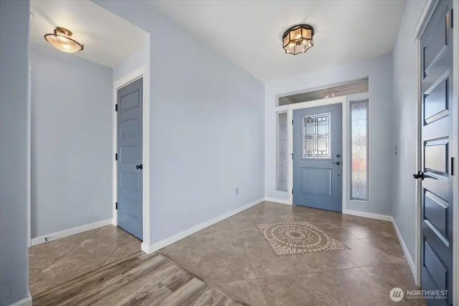 6304 Turf Paradise Drive, Pasco, WA 99301 - Image #2