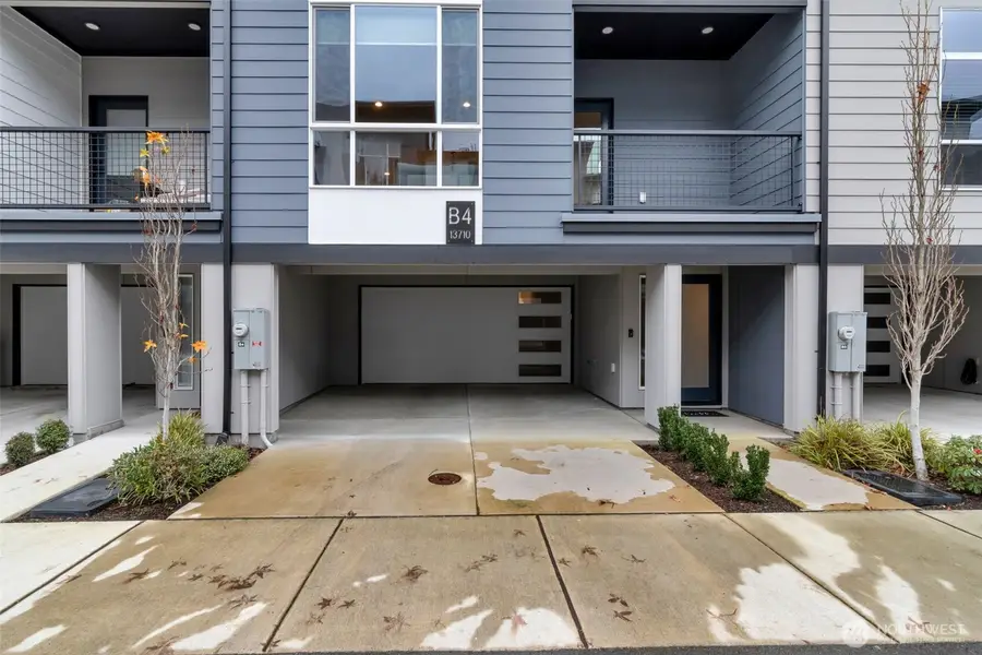 13710 Ash Way #B4, Everett, WA 98204 - Image #3