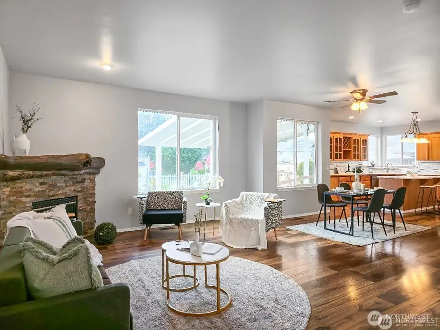 15510 67th Avenue Ct E, Puyallup, WA 98375 - Image #3