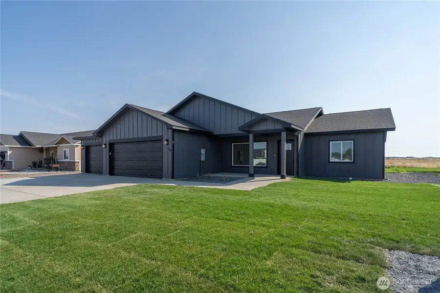 70 Sunwest Drive, Ephrata, WA 98823 - #3