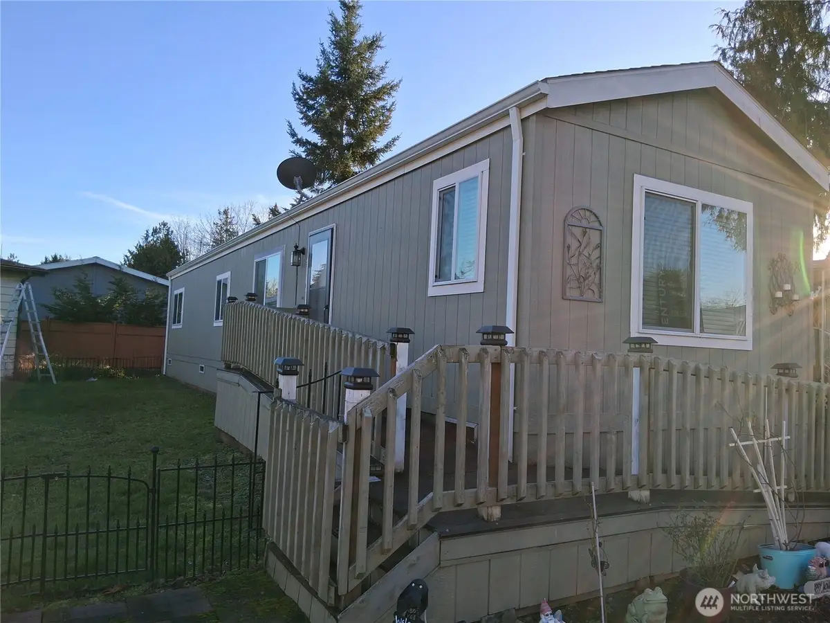 815 124th Street Sw #90, Everett, WA 98204 - Image #1