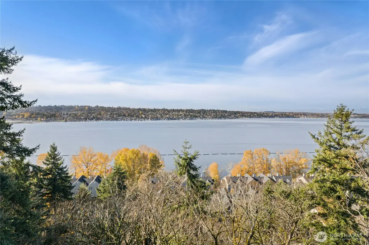 1409 N 24th Street, Renton, WA 98056 - Image #1