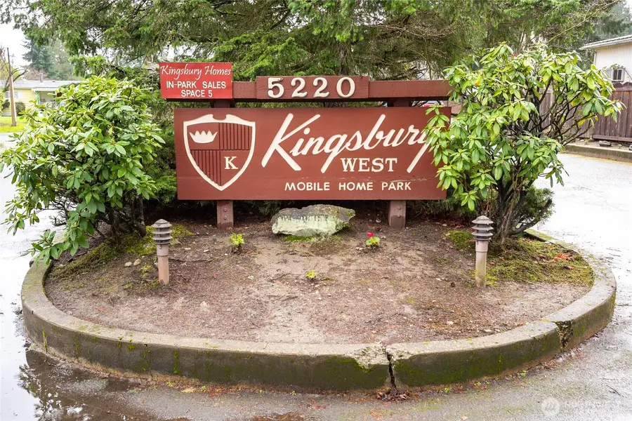 5220 176th Street Sw, Lynnwood, WA 98037 - Image #2