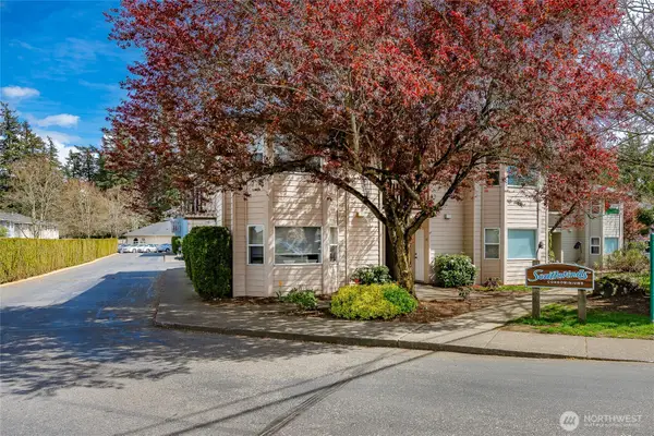3376 Northwest Avenue #201, Bellingham, WA 98225