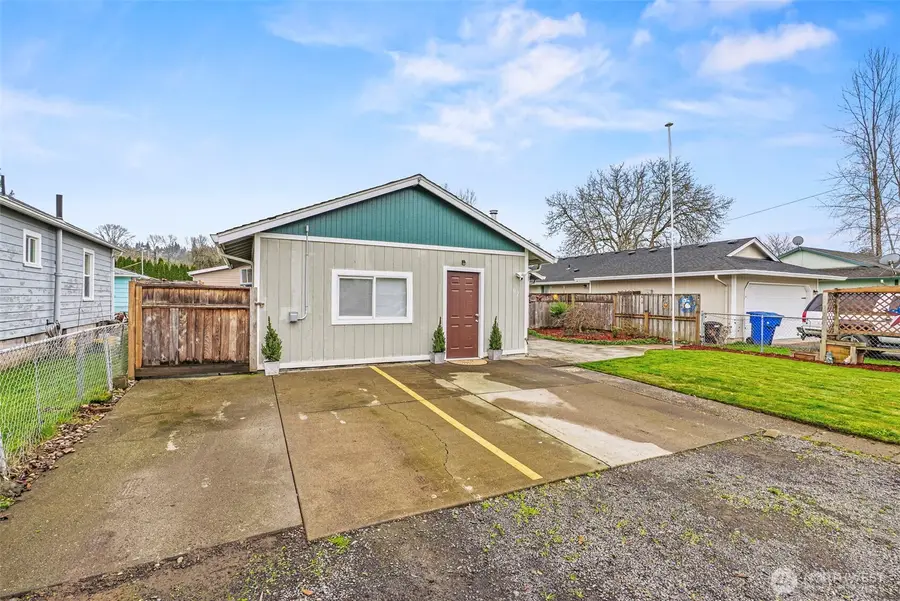 1102 S 11th Avenue, Kelso, WA 98626 - Image #3