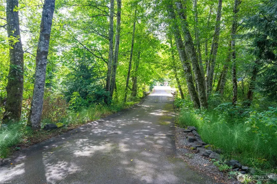 2102 Mark Street, Lacey, WA 98516 - Image #2