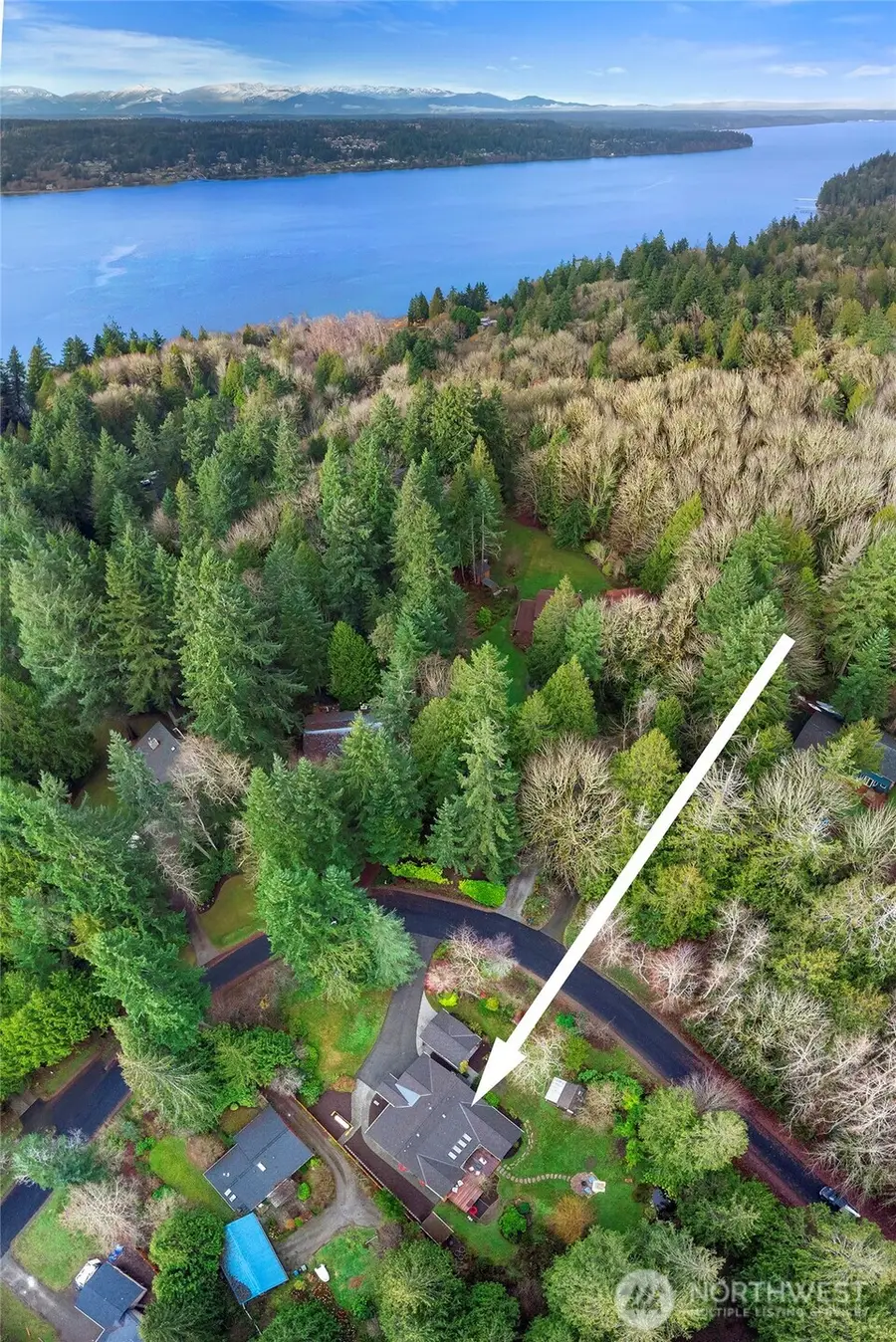6133 NE Lariat Loop, Bainbridge Island, WA 98110 - Image #3