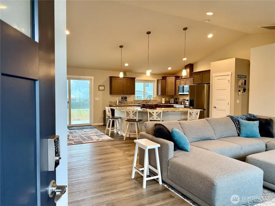 354 Sand Dune Avenue Nw, Ocean Shores, WA 98569 - Image #2