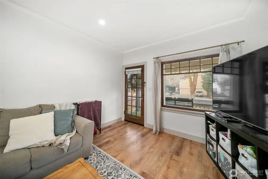 300 Angier Avenue, Cashmere, WA 98815 - Image #2