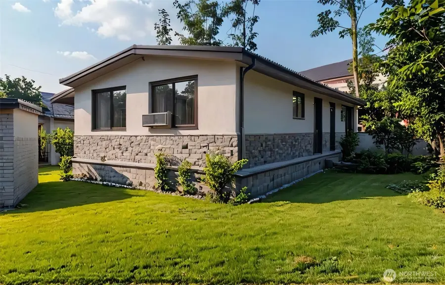 14322 Admiralty Way #9, Lynnwood, WA 98087 - Image #2