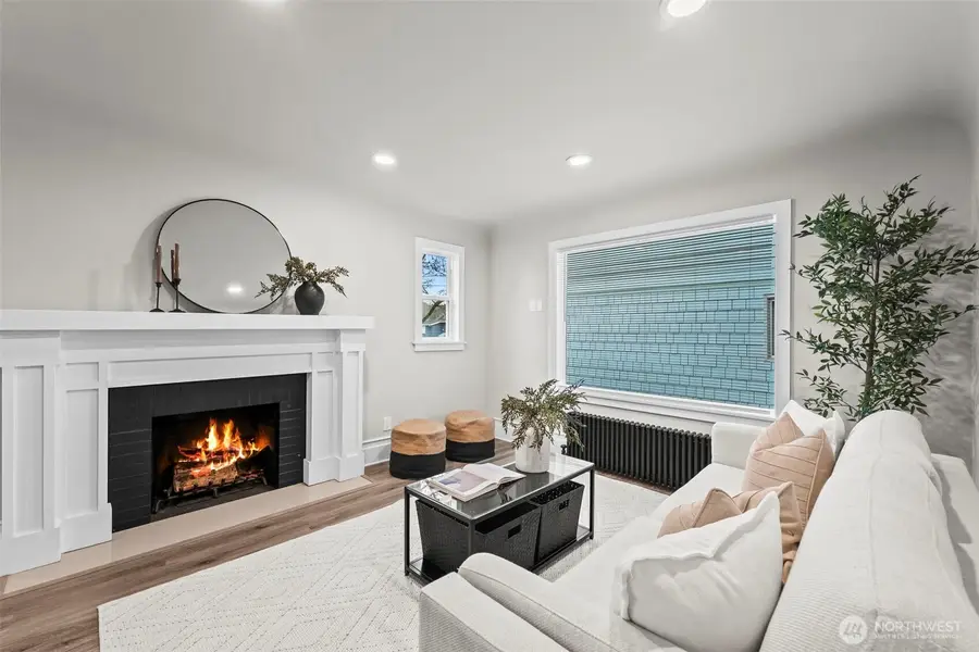 422 8th Avenue Ne, Puyallup, WA 98372 - Image #3