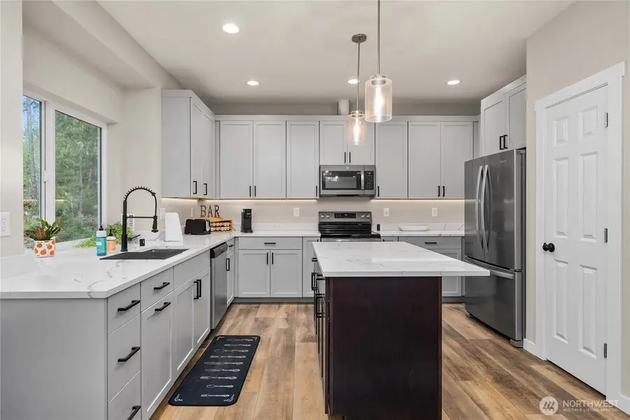 41 E Coon Drive N, Belfair, WA 98528 - Image #3