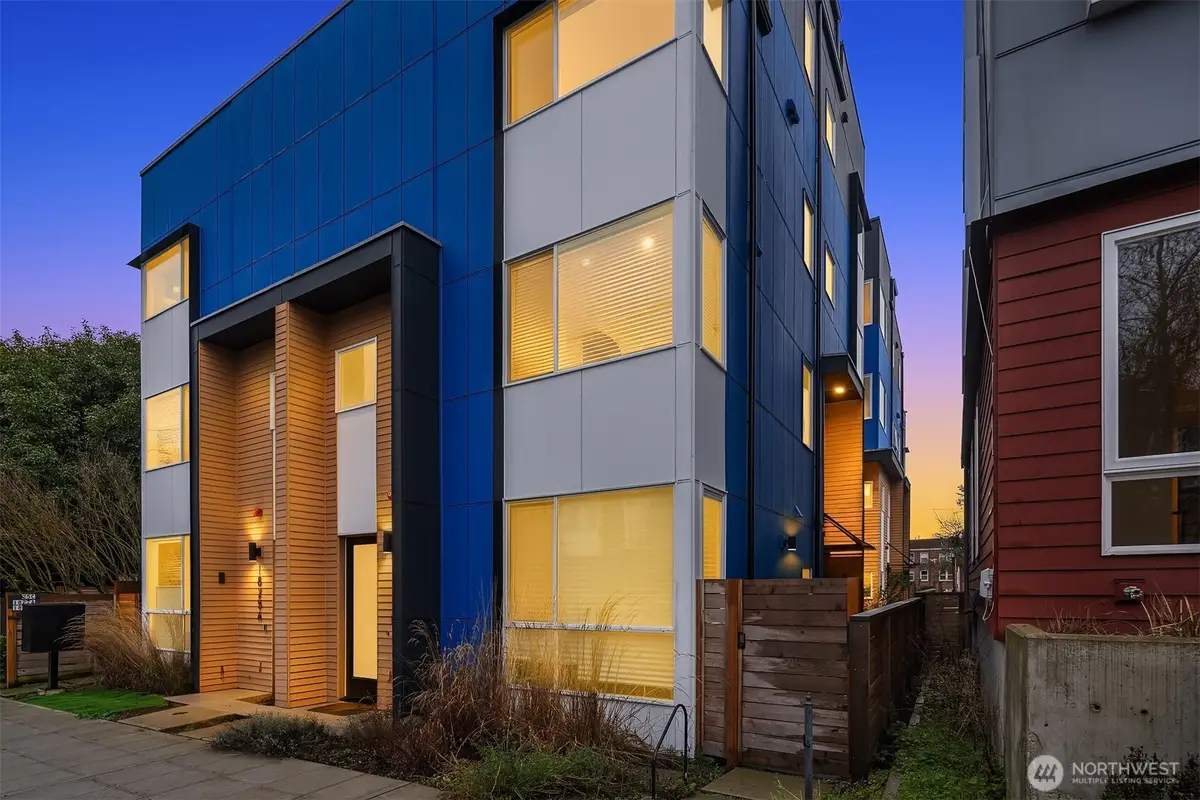 1827 14th Avenue #B, Seattle, WA 98122 - Image #1