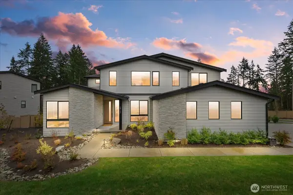 2717 220th Place Sw, Brier, WA 98036