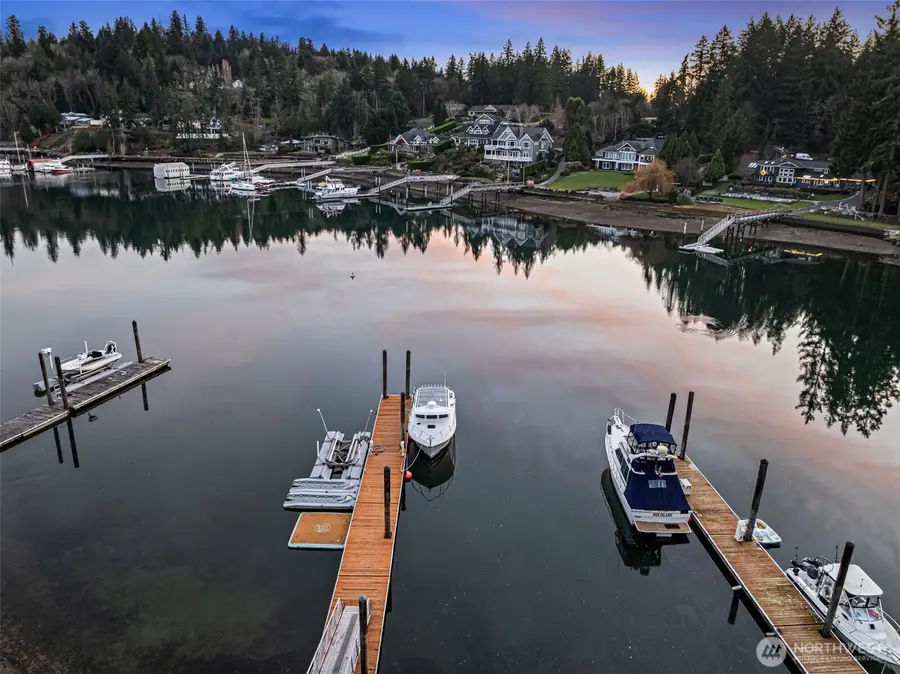 283 Shorewood Ct, Fox Island, WA 98333 - Image #2