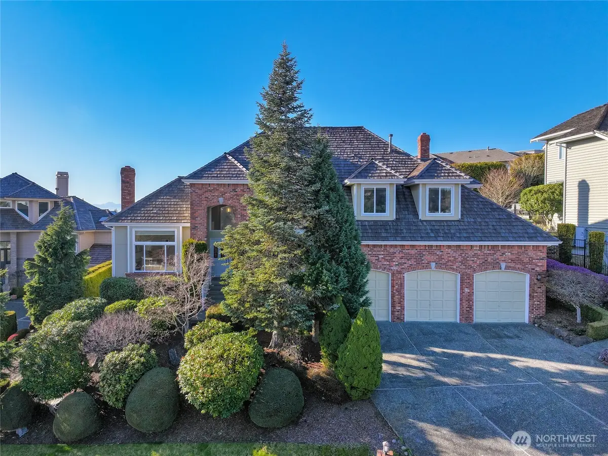 5843 155th Avenue Se, Bellevue, WA 98006 - #1