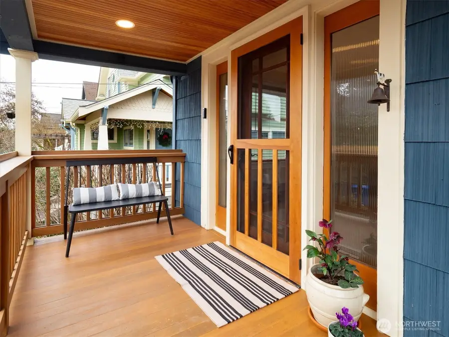 740 N 82nd Street, Seattle, WA 98103 - Image #2